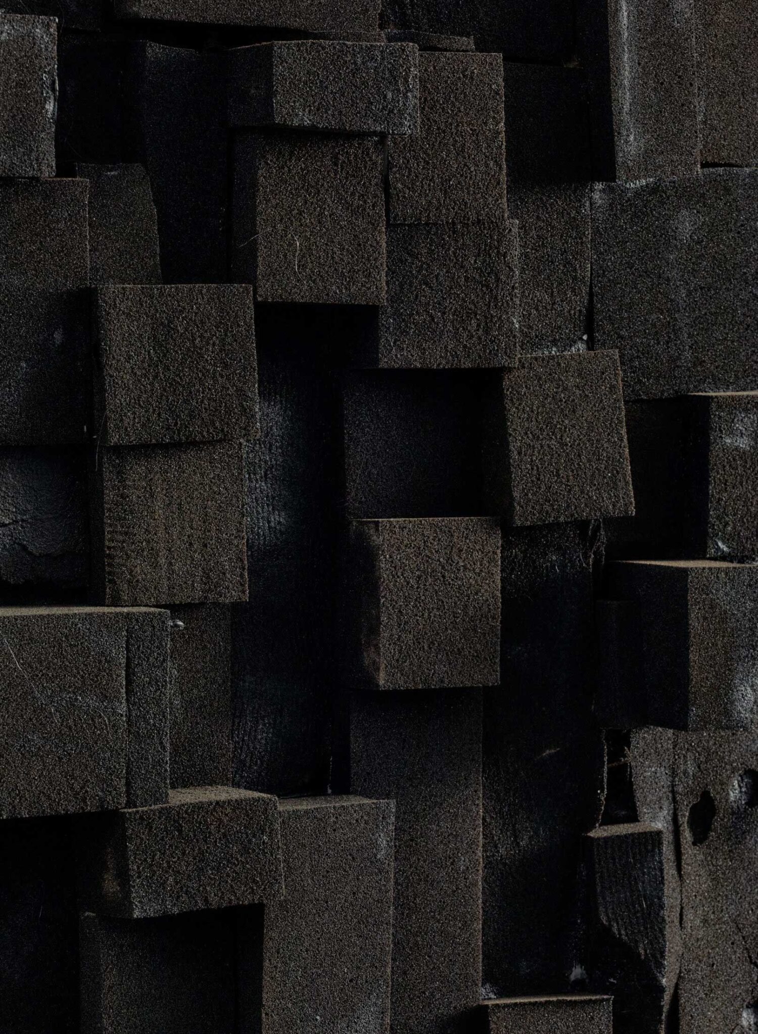 Tom Fereday & Charlie White 联合呈现 Versa,探讨废旧材料再利用的创意之作-19