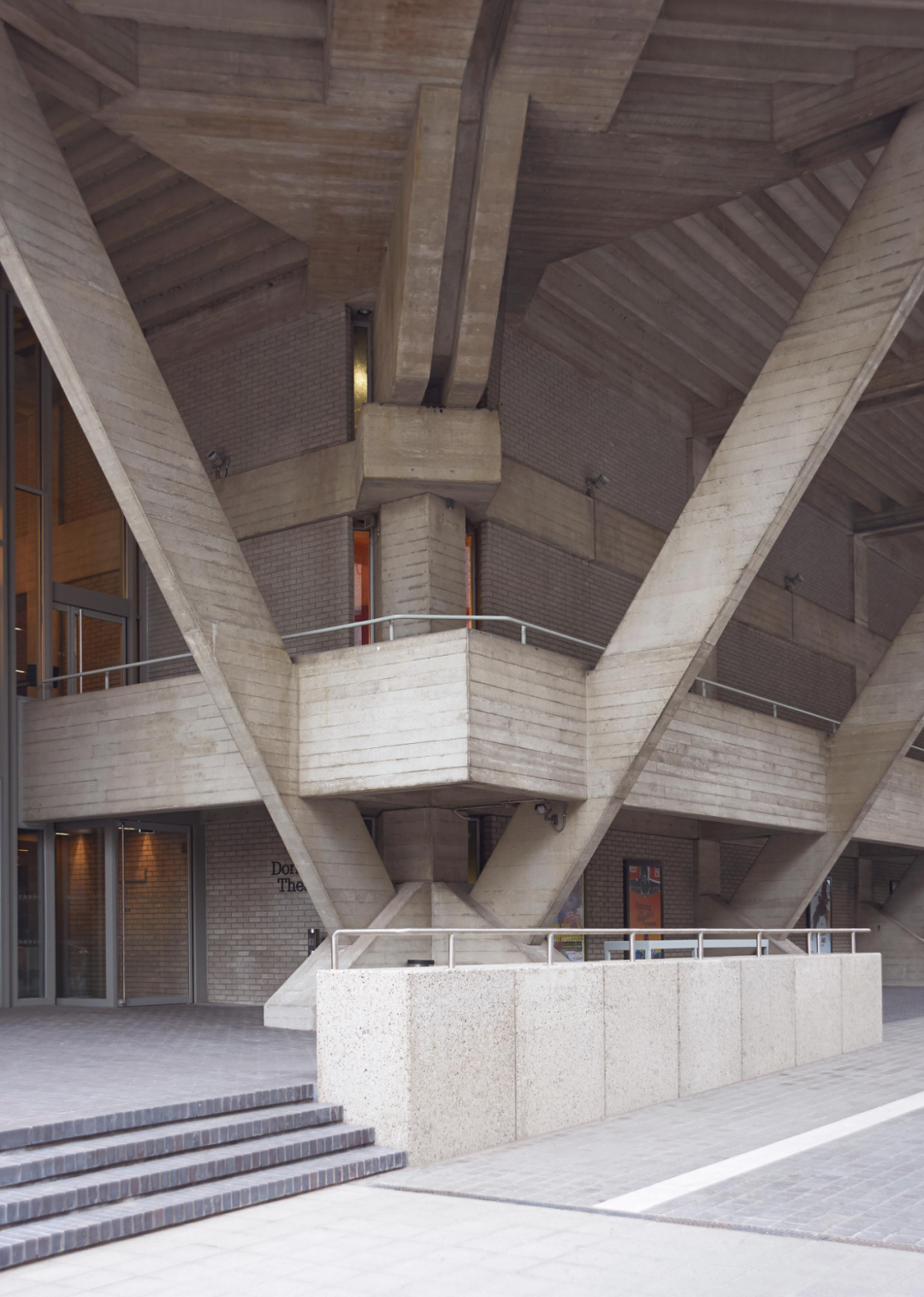 皇家国家剧院丨英国伦敦丨Denys Lasdun-22