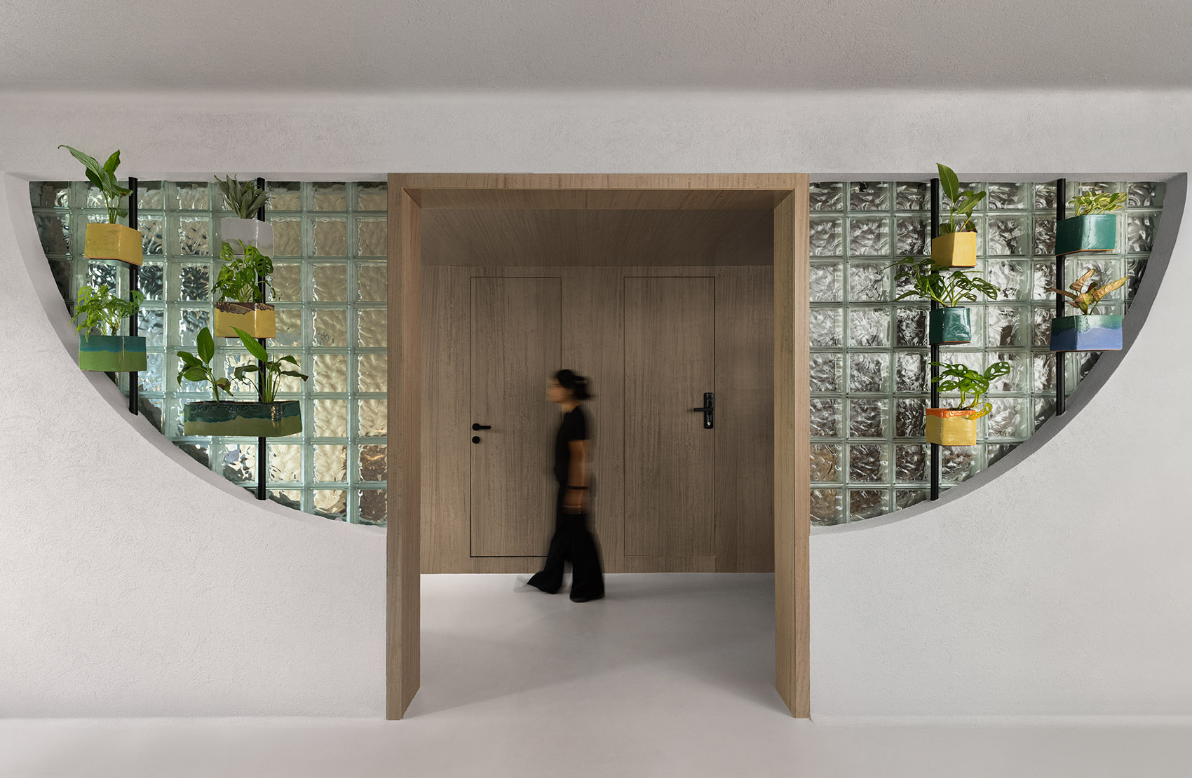 小办公室丨印度加尔各答丨Spaces and Design-7