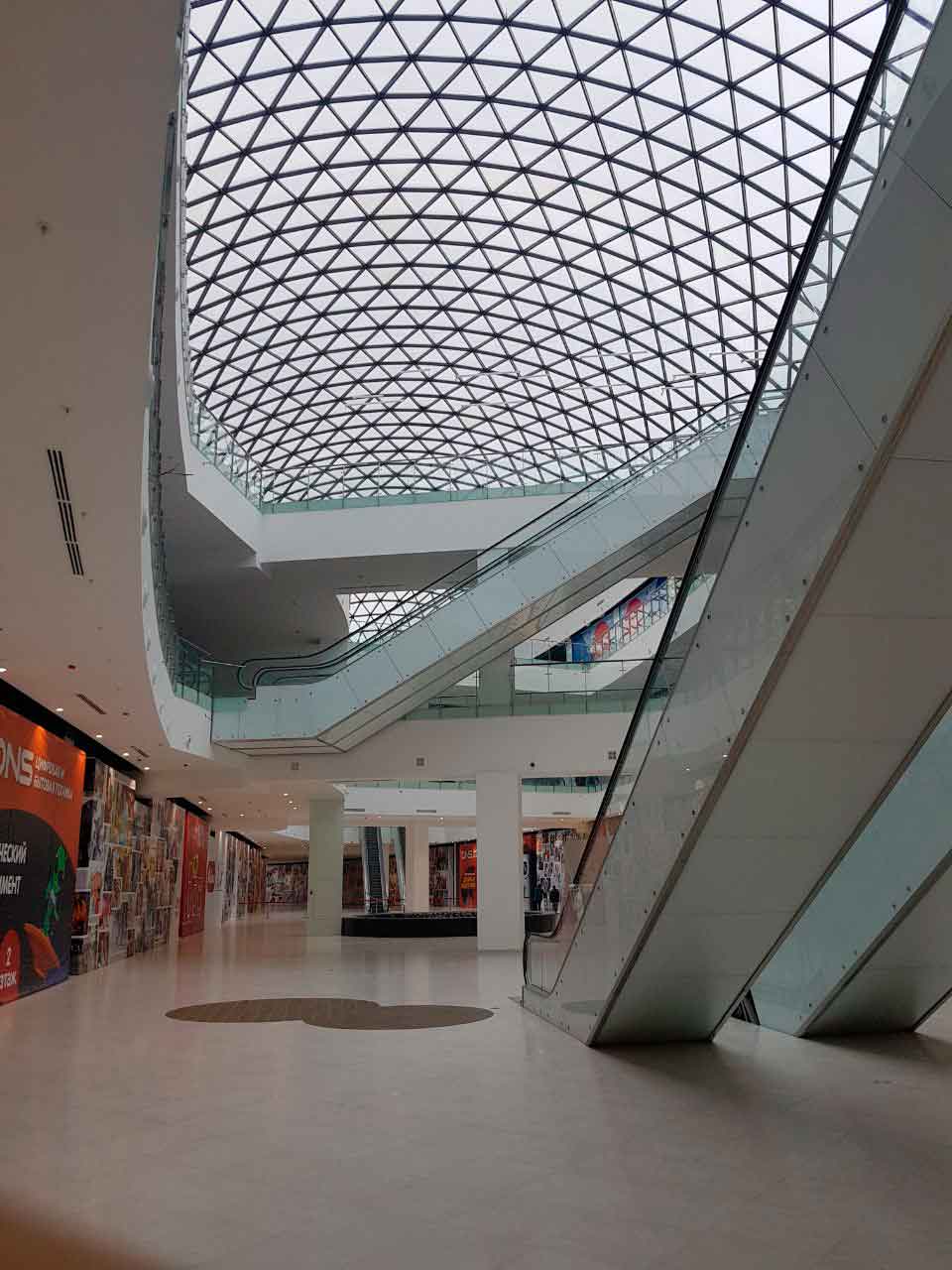 俄罗斯罗斯托夫地区“MEGA MAG II”购物中心-18