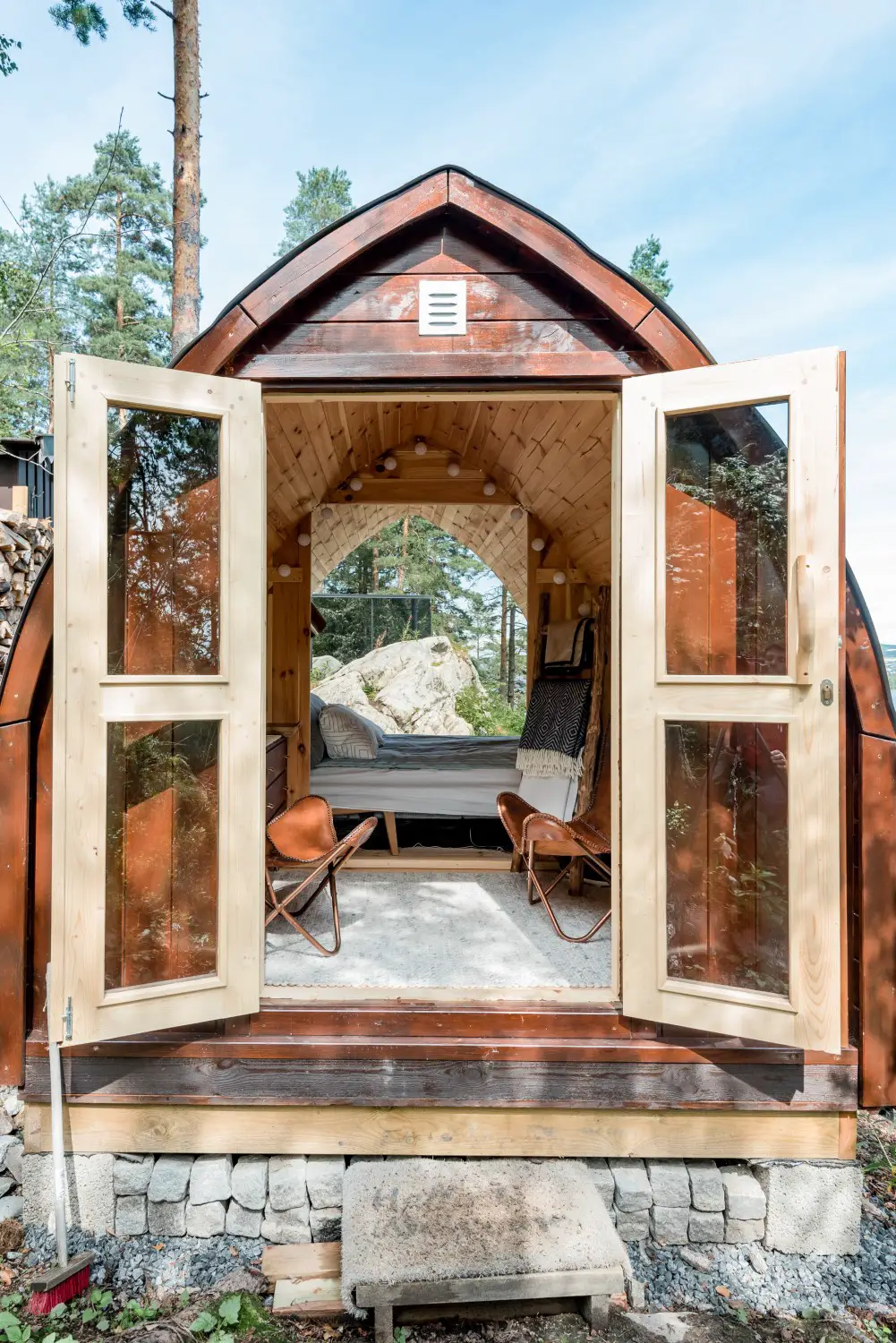 挪威自然中的梦幻玻璃屋-13