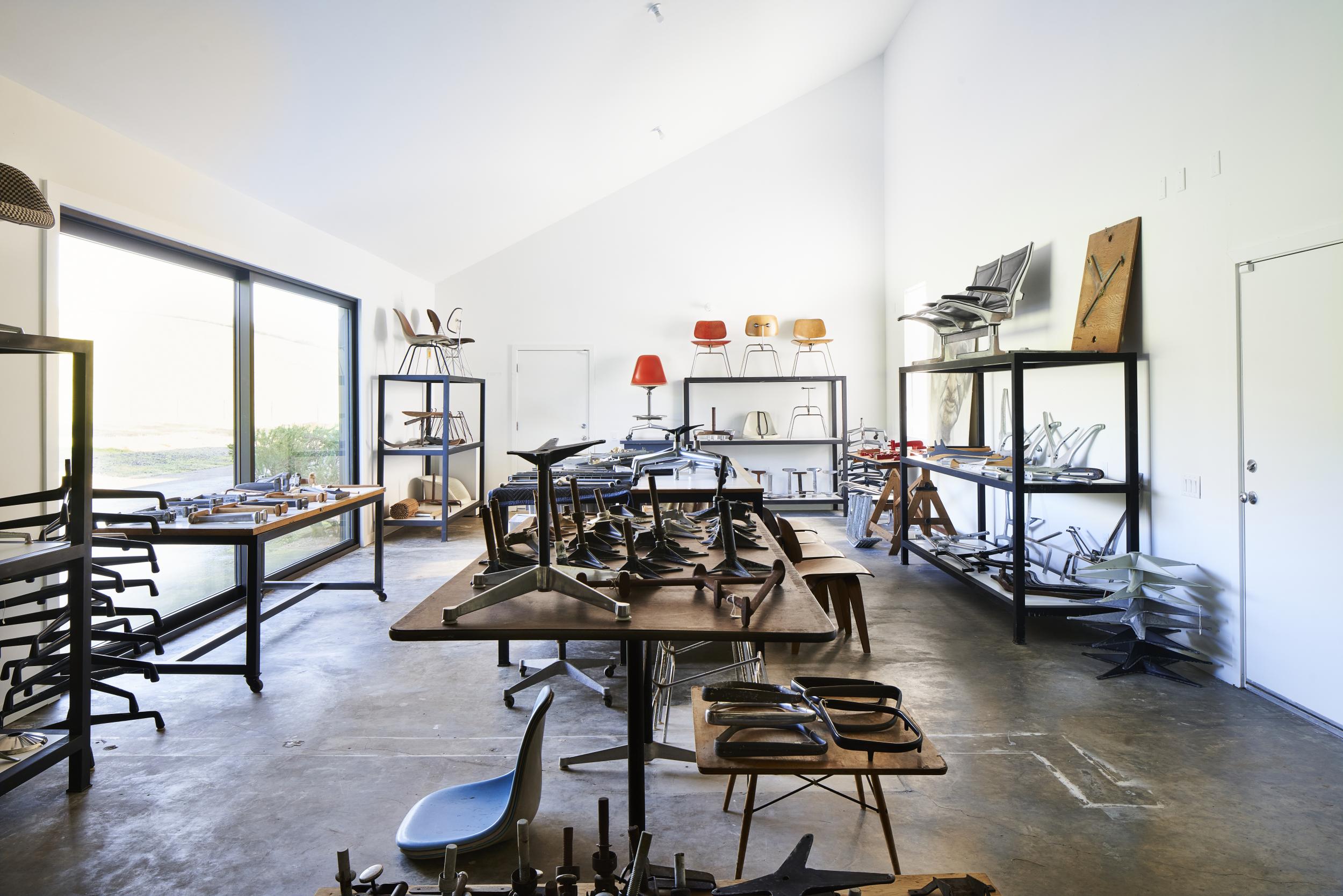 Eames Institute of Infinite Curiosity | 数字化展示设计大师 Charles 和 Ray Eames 的传奇作品-2