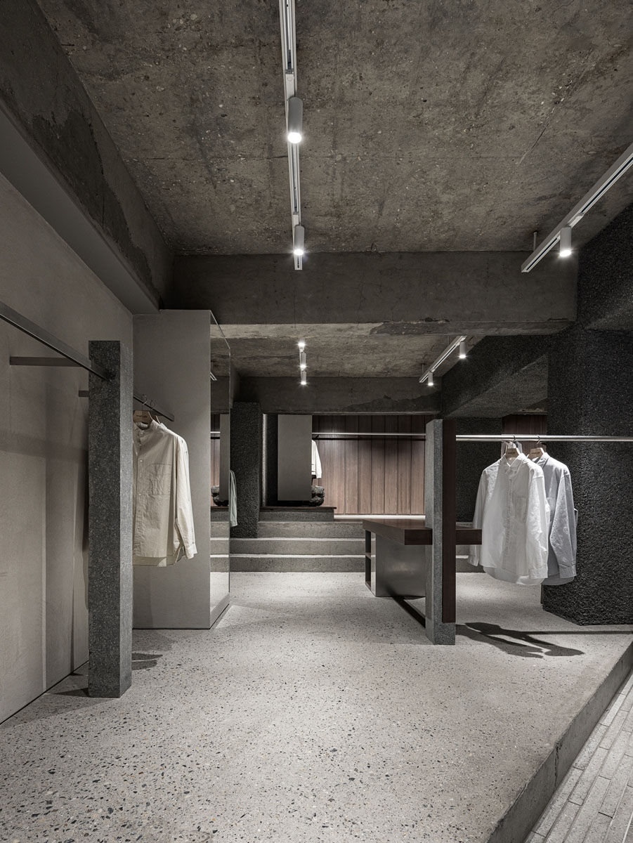 韩国汉南洞 Roughside 服装品牌店丨Labotory 设计团队-8