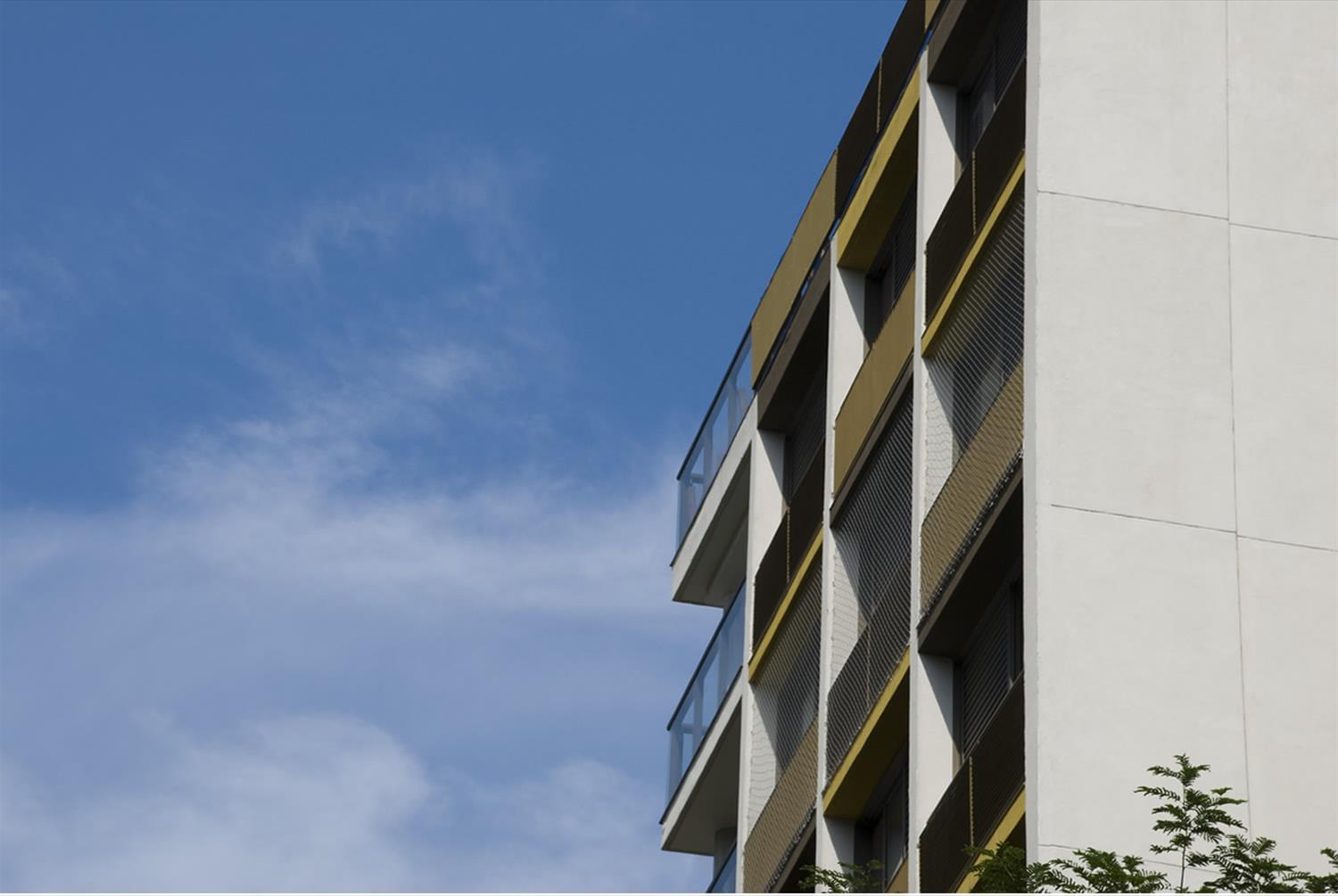 巴西圣保罗 Pascoal Vital 住宅楼 | 现代设计与自然景观的完美融合-6