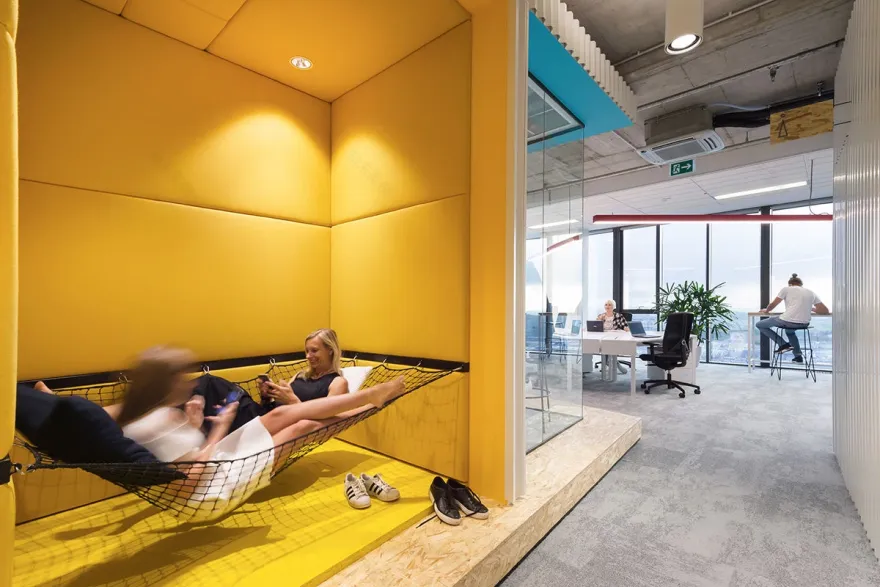 创意无限,灵感迸发的游戏公司办公室-11