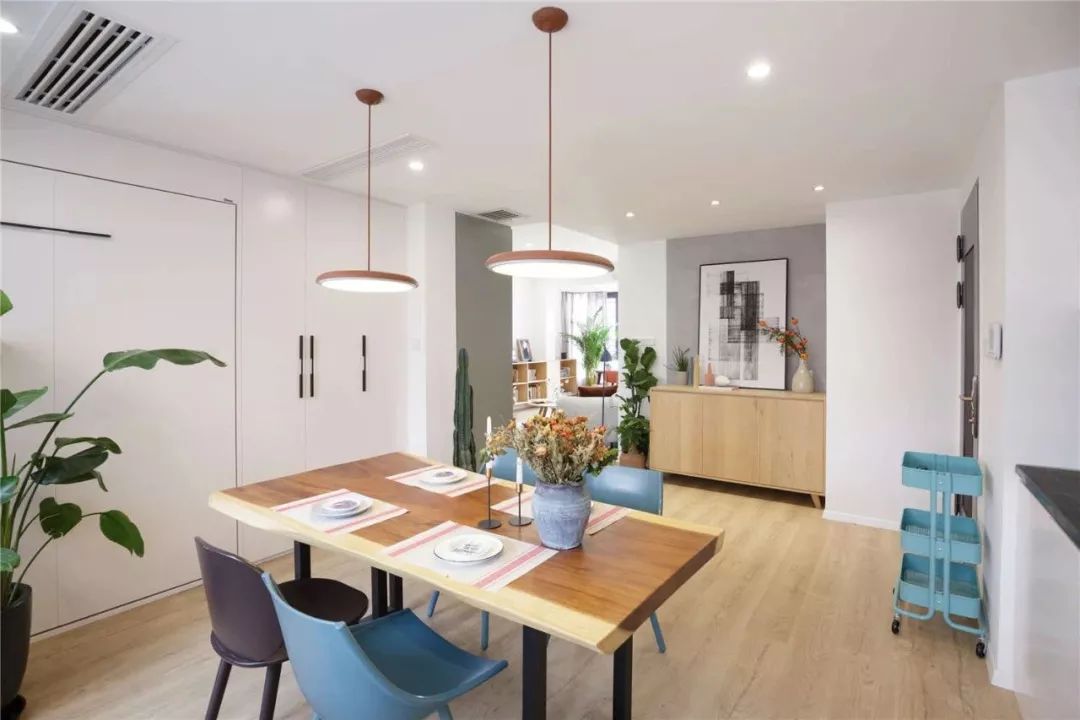 80㎡北欧日式小清新，客厅投影打造家庭影院！-22