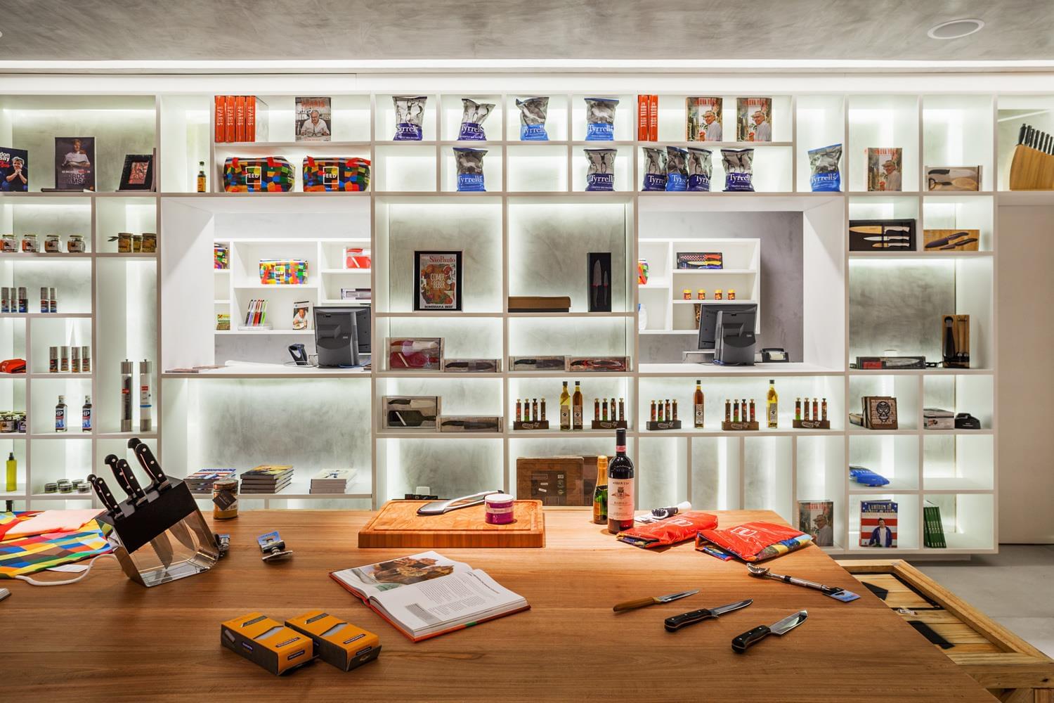 现代风格美食店铺设计，创意与实用性兼具-12