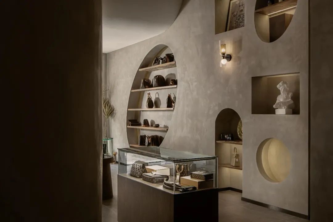 潮流探寻者 · 中古店宝藏设计丨刘熠,董丽-22