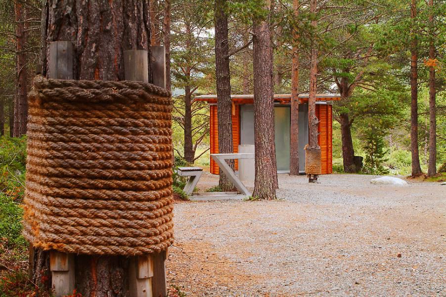 挪威高山上的匠心公厕-129