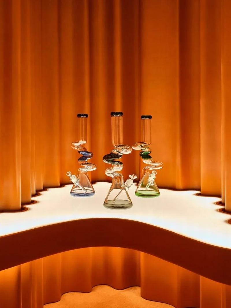 新零售体验店，DAMA沉浸式零售体验店 - 米尚丽零售设计网 MISUNLY- 美好品牌店铺空间发现者-6