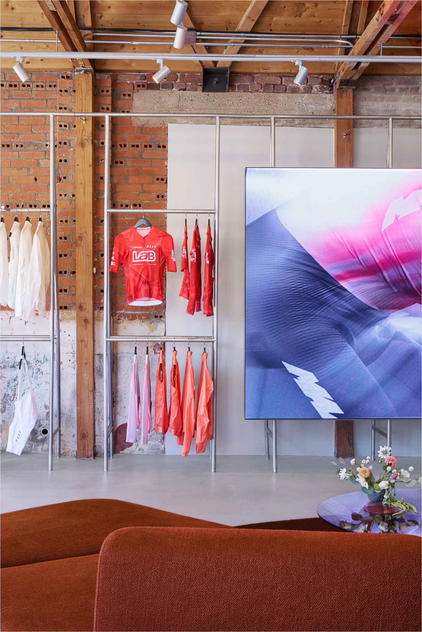 服装店丨美国丨Clare Cousins Architects-8