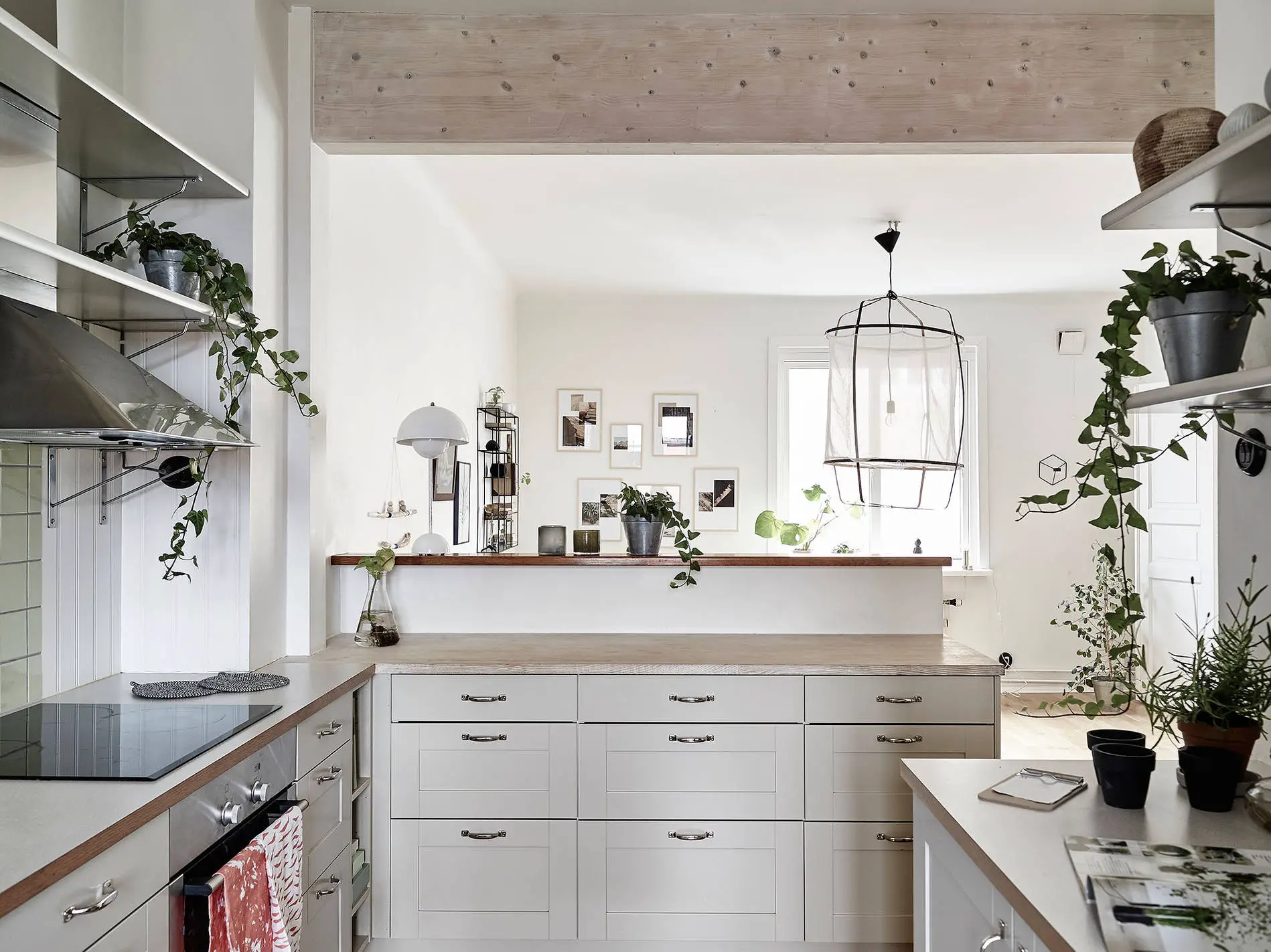 瑞典木质风格融入民族元素，打造温馨 72 平米空间-9