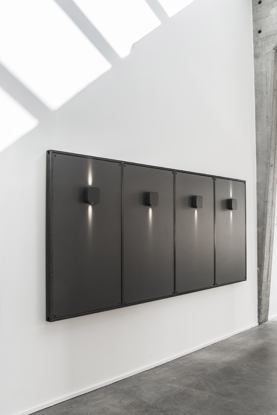 丹麦FLOS灯光展厅 / OEO Studio-33