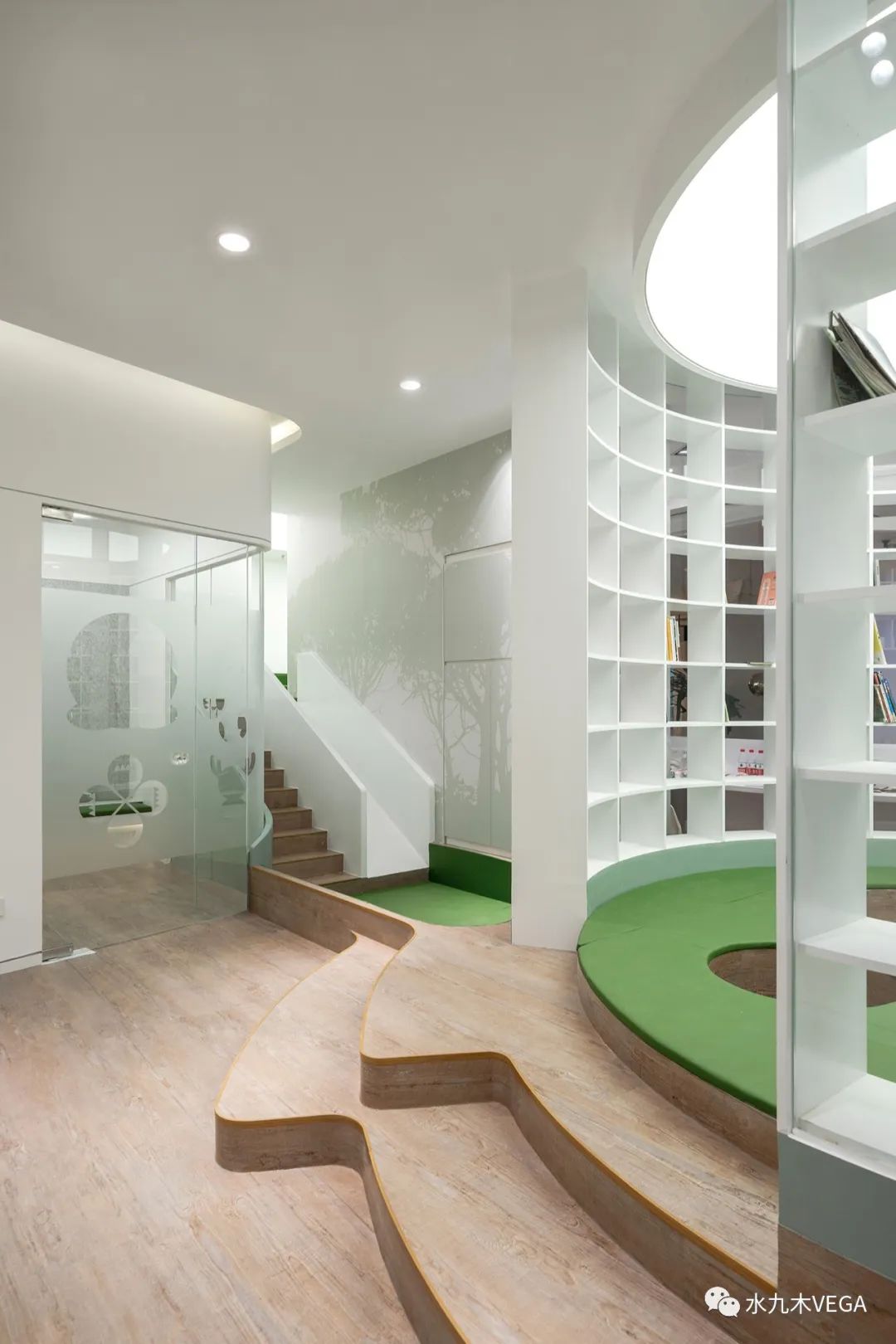 北京银座和谐广场“童画森林”丨中国北京丨秦国鹏,陶大伟,张静-3