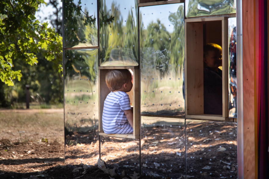 Hidden in Plain Sight Pavilion / Nelsen Partners-27