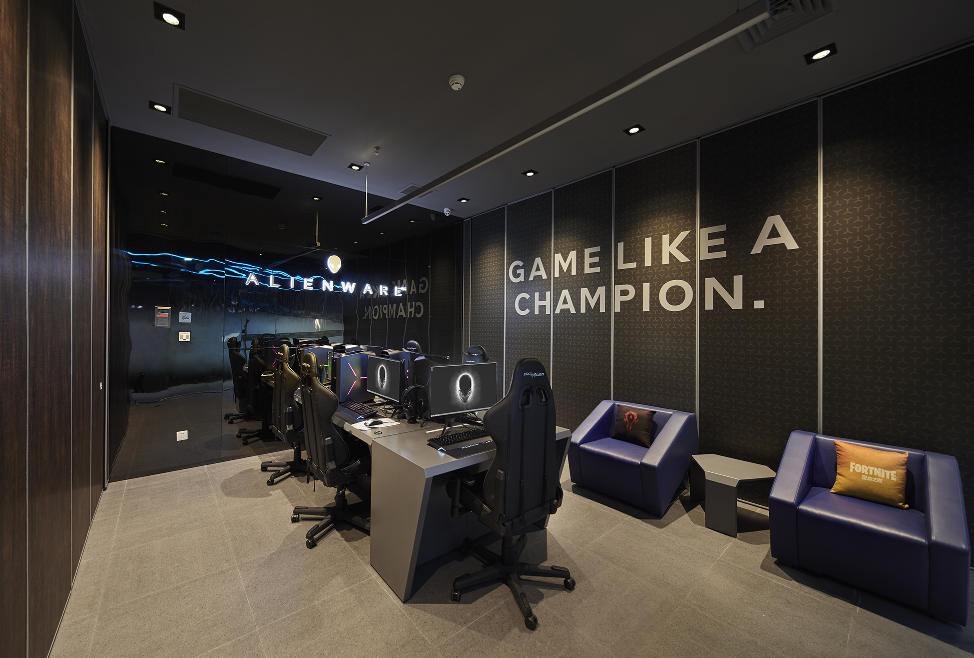 Alienware 电竞咖啡馆-11