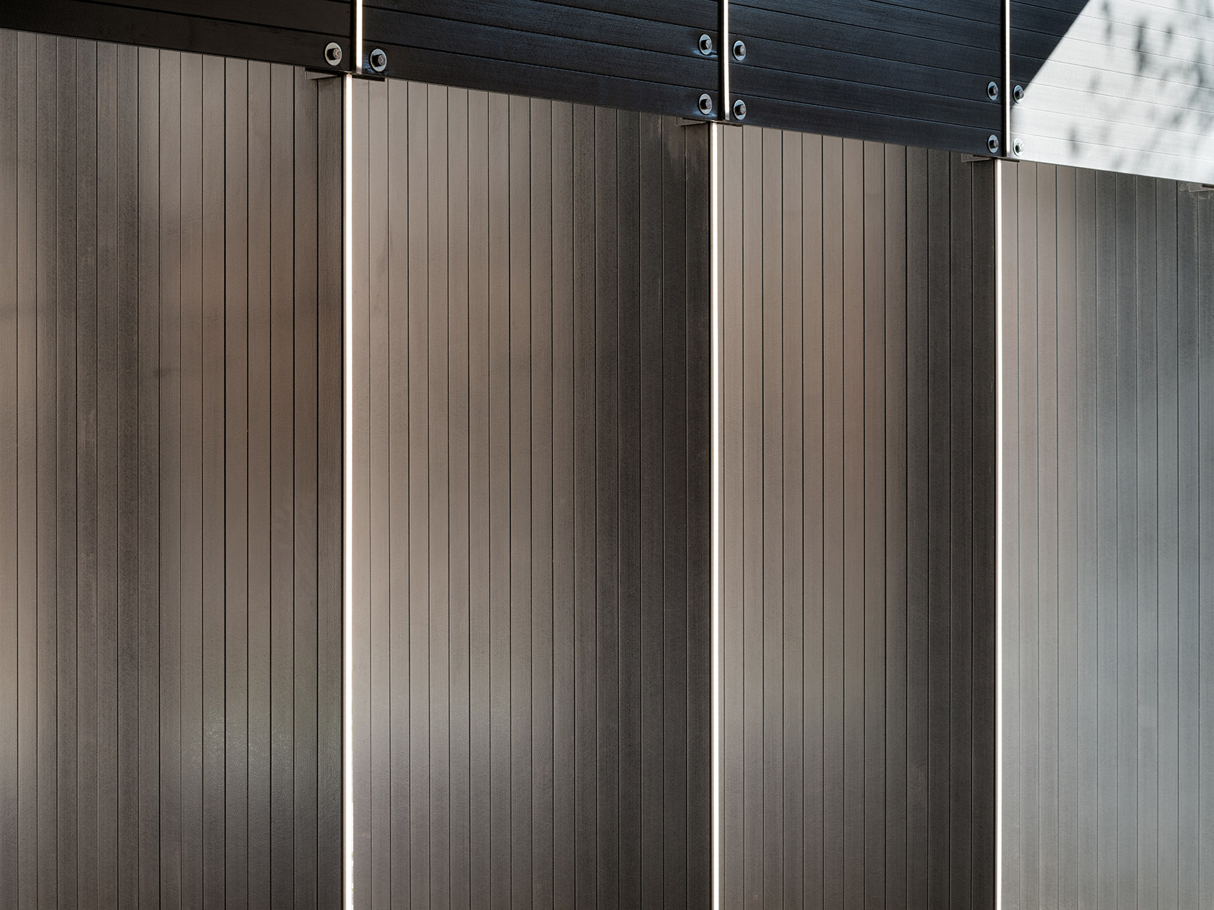 LightMotiv展亭，意大利威尼斯 / Davide Del Sante 和 Damiano Mazzocchini -16