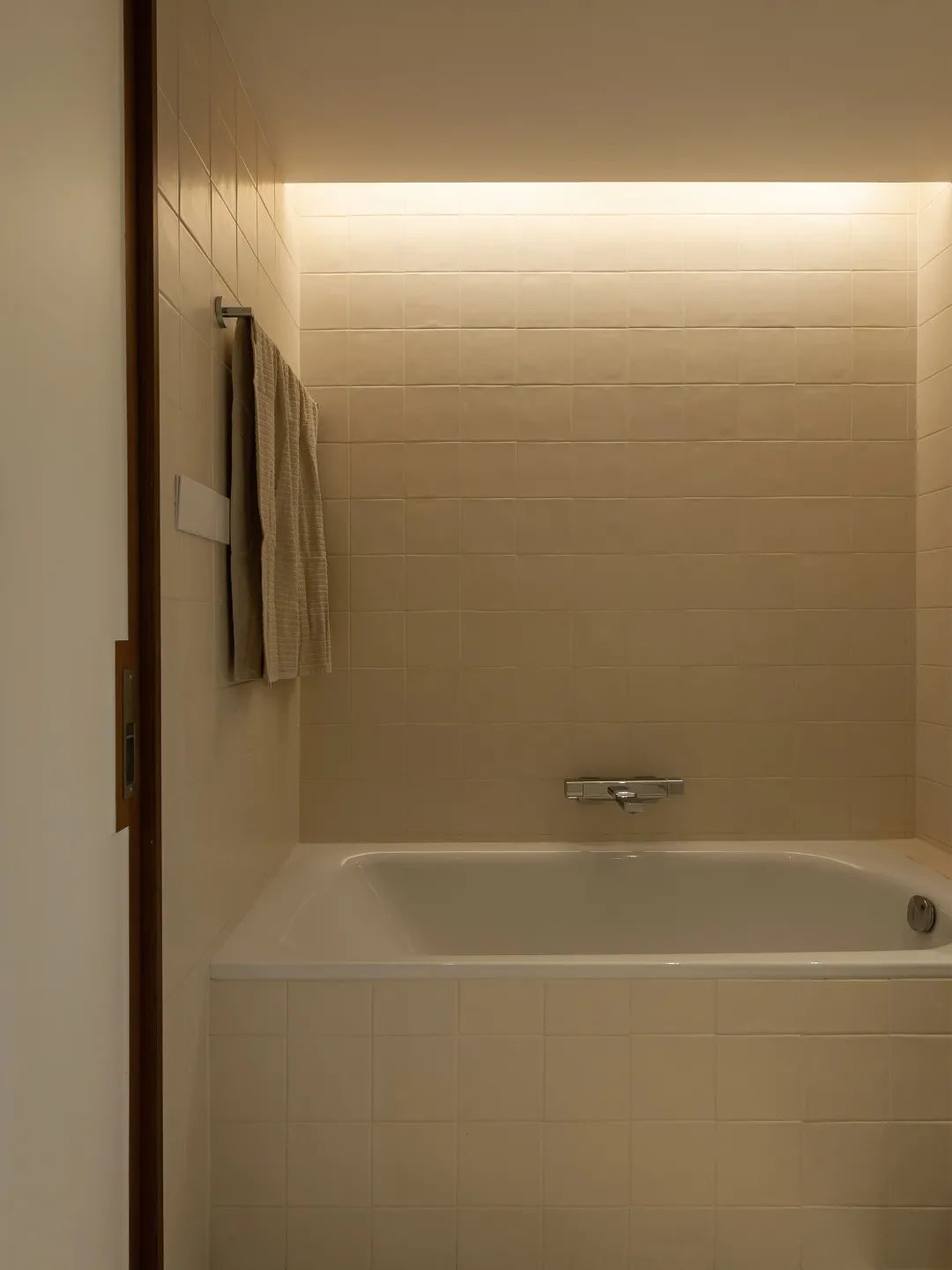 上海小伙45㎡一字户型爆改丨中国上海丨凤凰空间-60