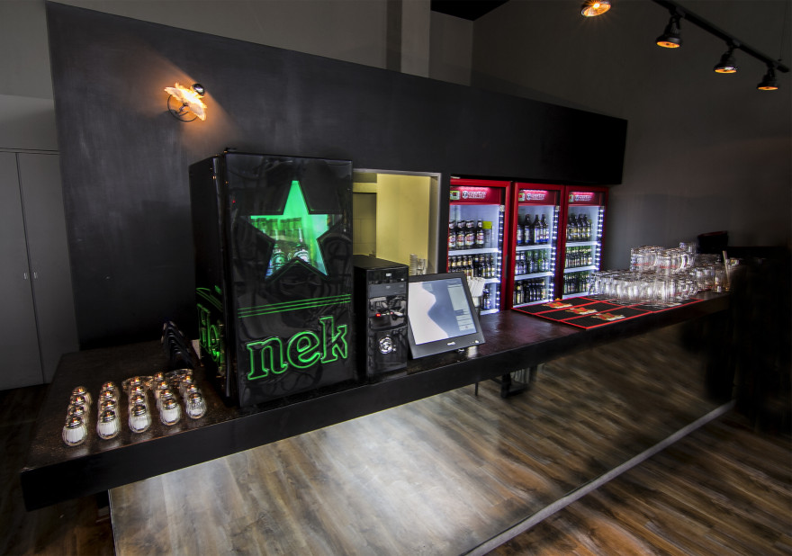 墨西哥体育酒吧设计-27