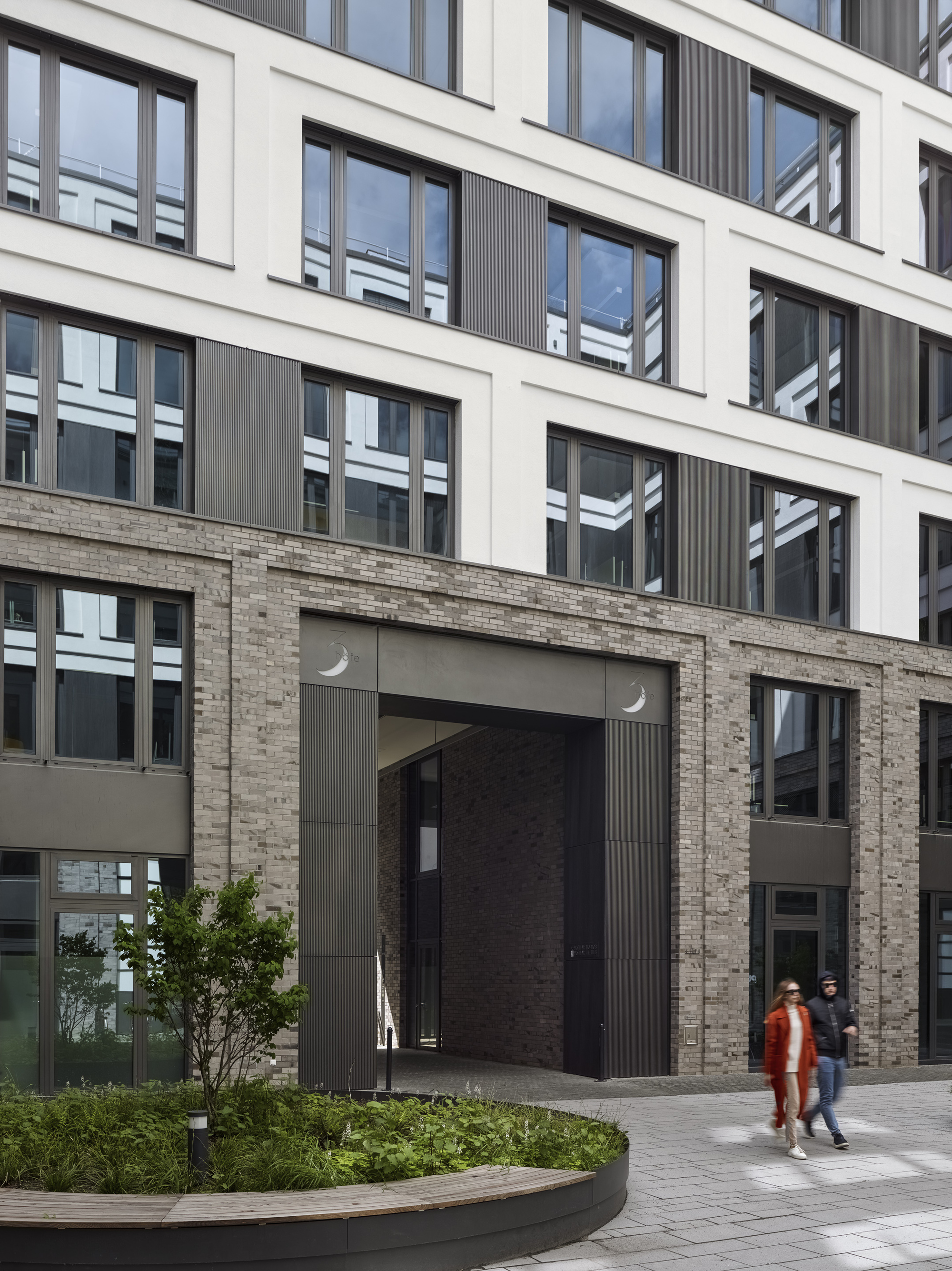 3 Hoefe Office and Residential Building / Tchoban Voss Architekten-49