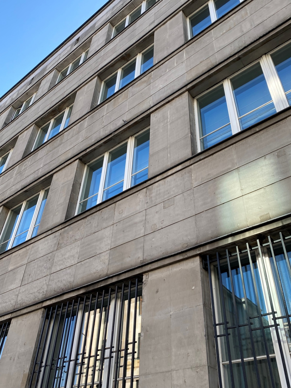 华沙波维什卢发电厂行政大楼外立面翻新丨波兰华沙-36