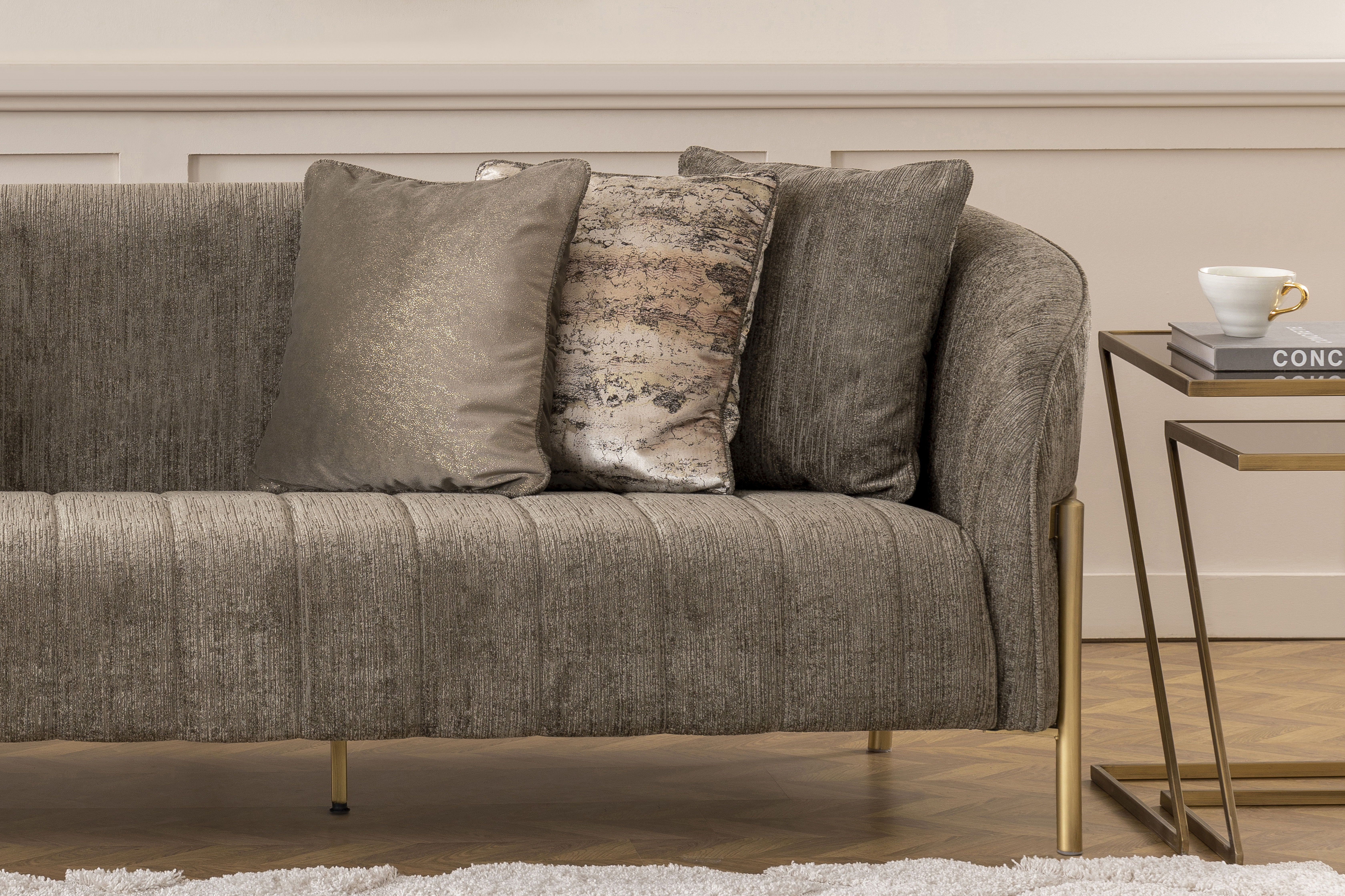 维文斯系列照片拍摄丨Engin Madan-5