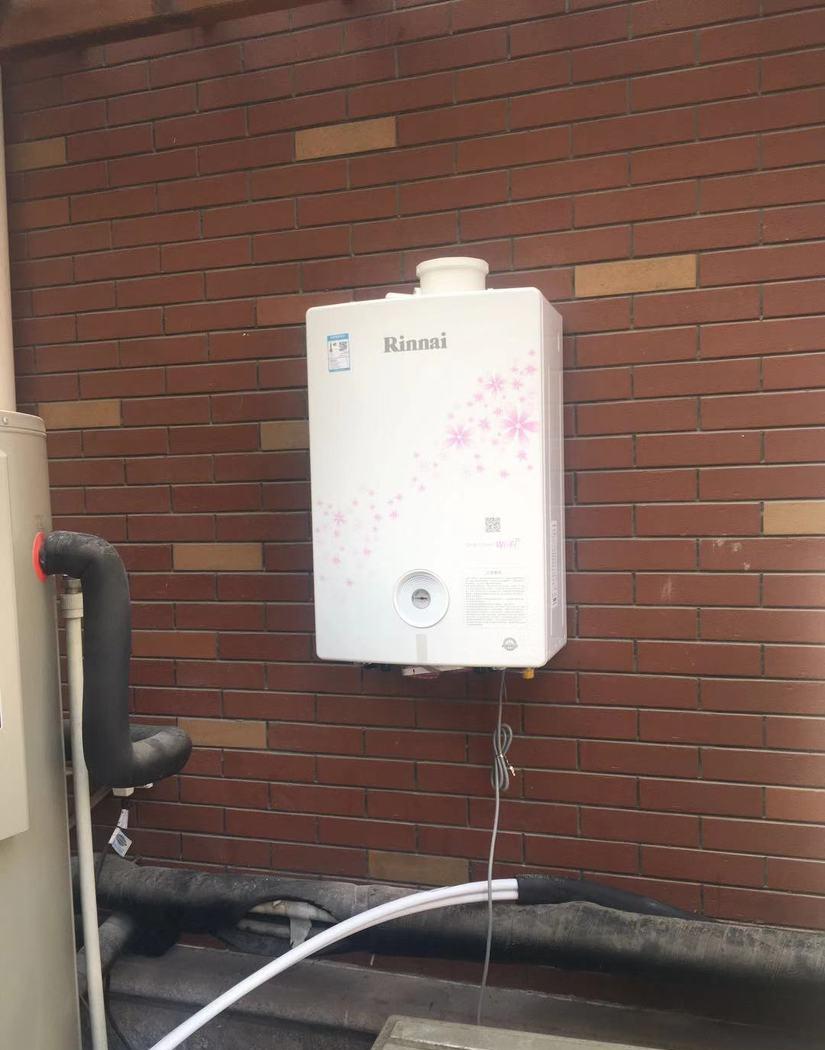 江苏太仓滨河路别墅暖气片明装设计实例-30