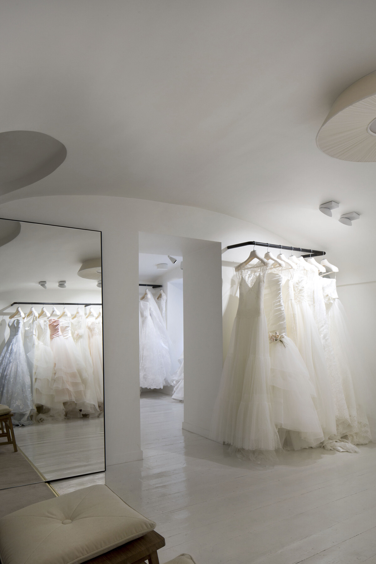 WHITE LE SPOSE 婚纱店-18