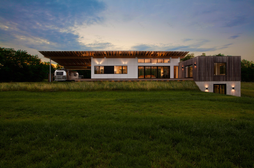 Haus wraps low-lying Indiana residence in thermally treated ash-3