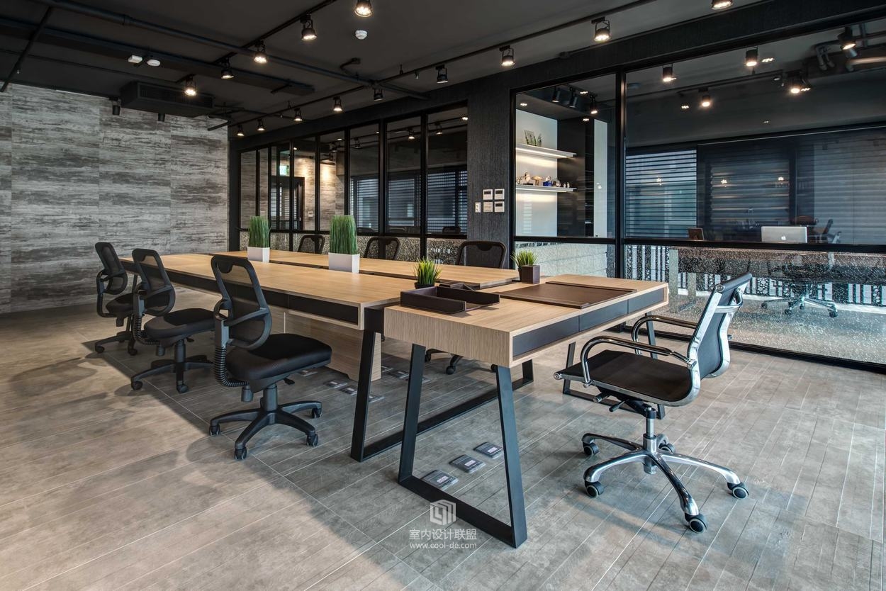 广延设计--华丽上班族　美式电影场景的办公室-5