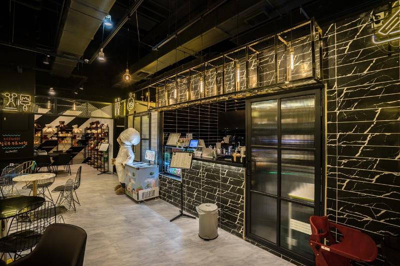 现代简约风 100 平儿童咖啡厅设计-15