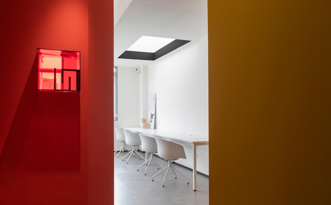 新蒙德里安办公空间丨零末设计-10