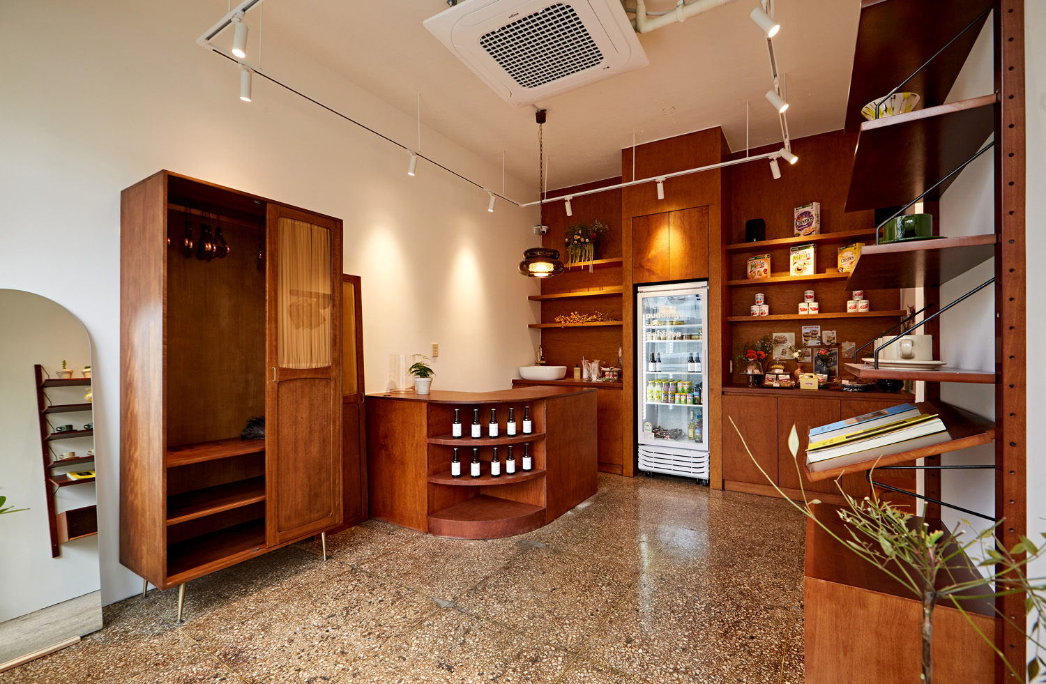 绿色外观的 7 星级内饰设计 | 惊艳的格林克拉尔商店-4