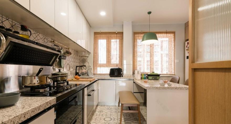 平层空间逆袭 · 打造多功能互动家居-16