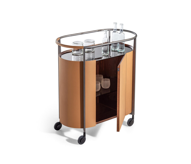 现代家庭酒吧设计丨Architonic-43