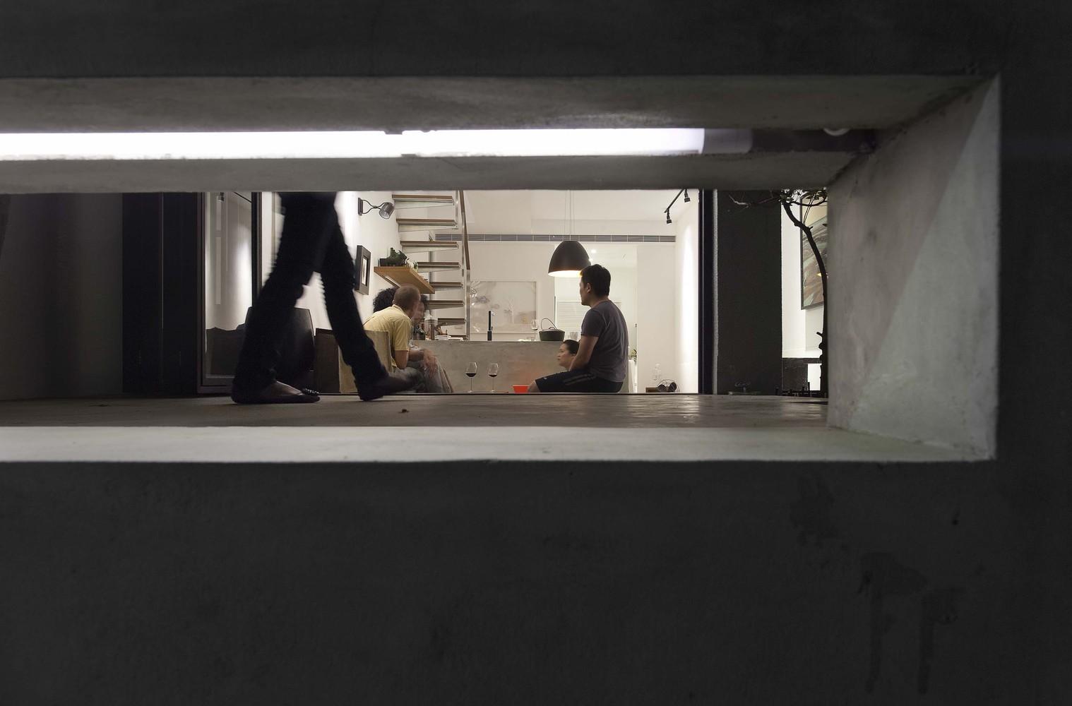 阳光折射的“光与影”之家-47