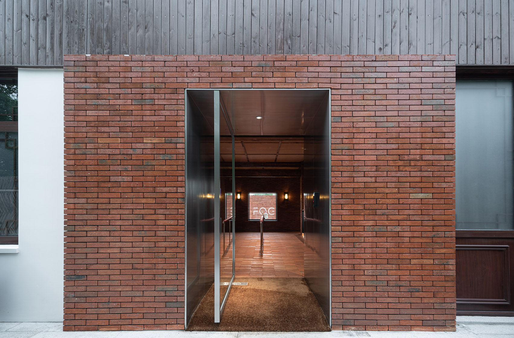 新镇江上海小笼概念店丨中国上海丨否格设计-10