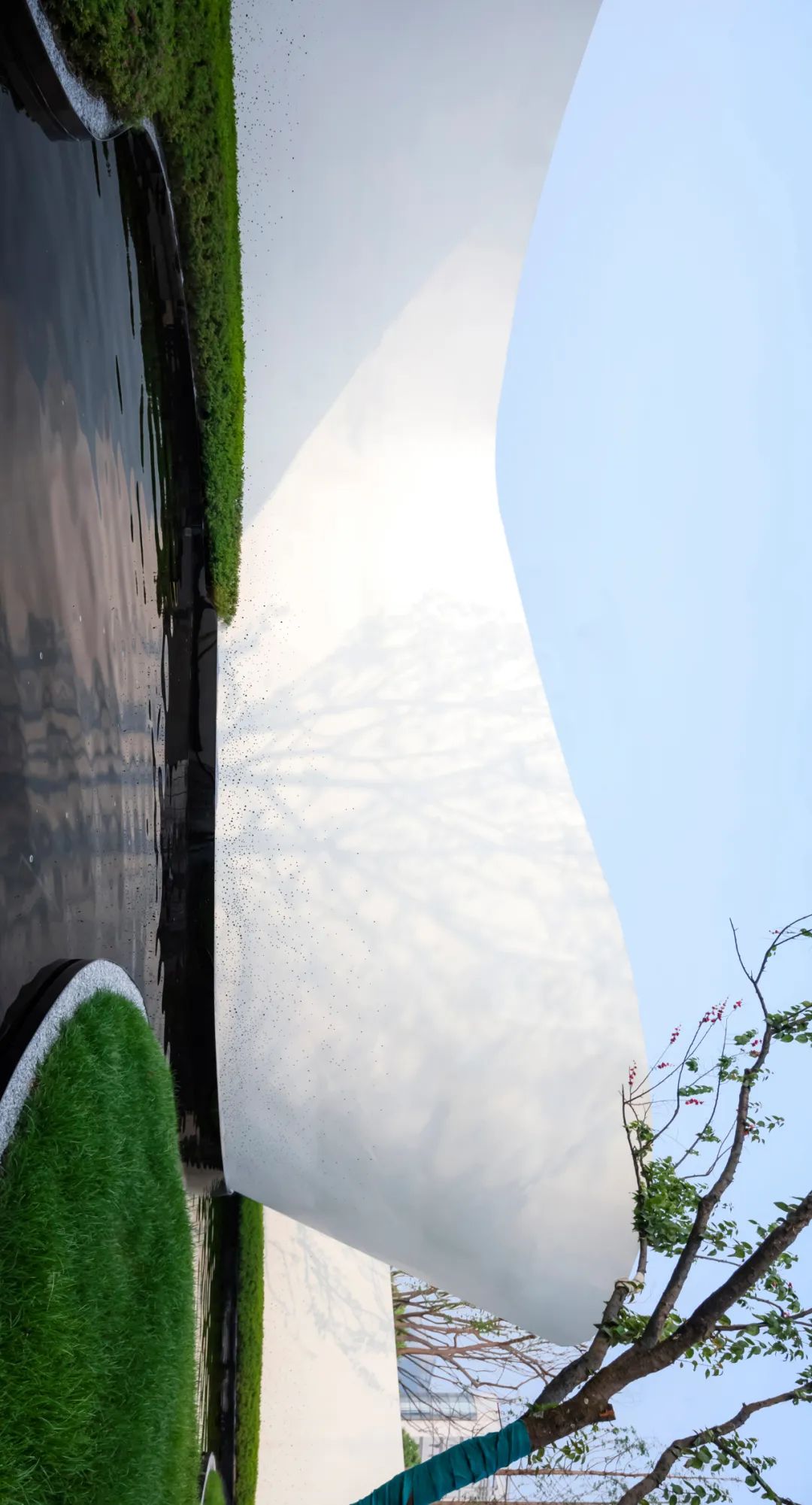 领地悦府 | 红蓝对决的景观艺术-43