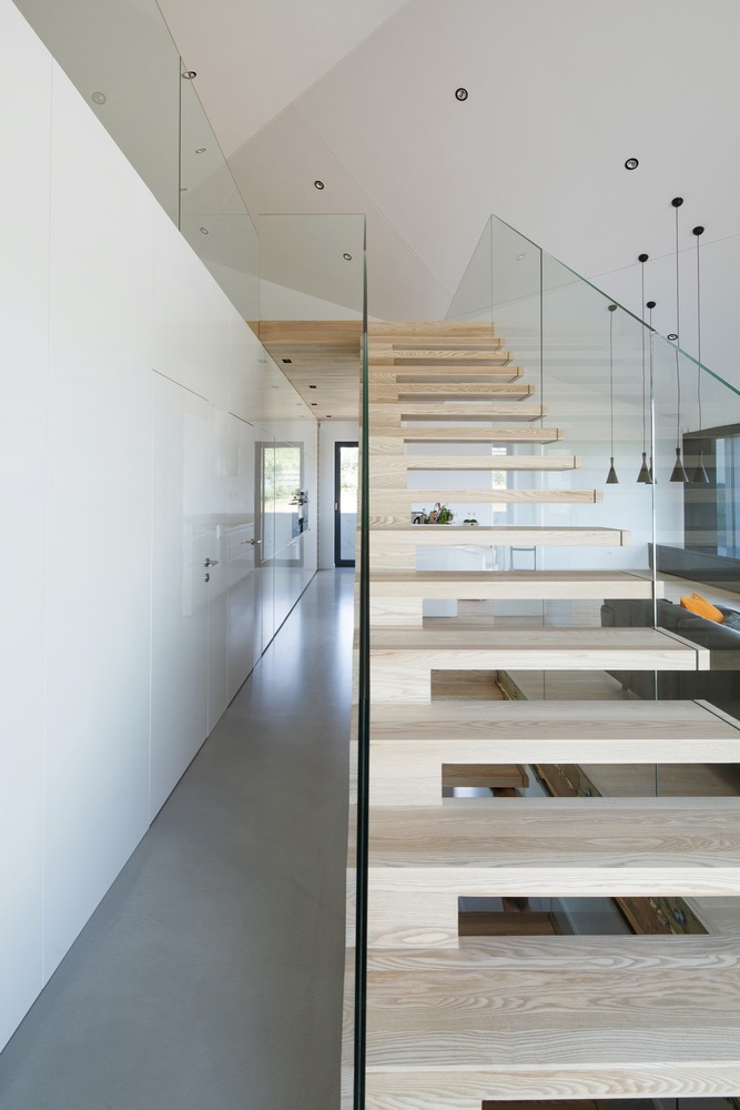 波兰 Krostoszowice 村庄的倾斜屋顶家园-61