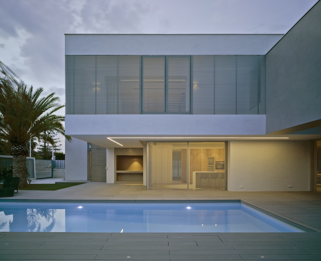 极简雕塑家居 | ZüV 别墅的豪华材料与设计-68