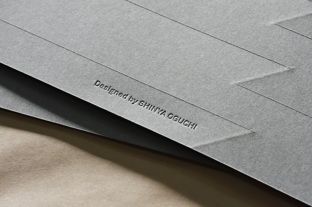 Oguchi 设计的褶皱纸板架和盒钟-7