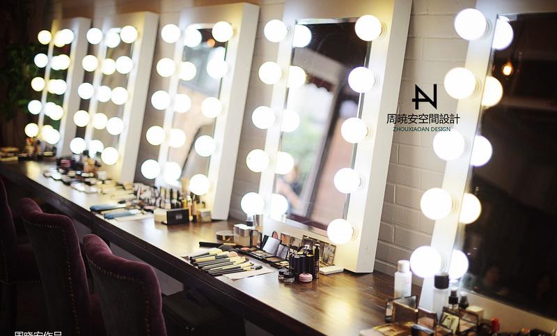 李公堤周周彩妆店-56