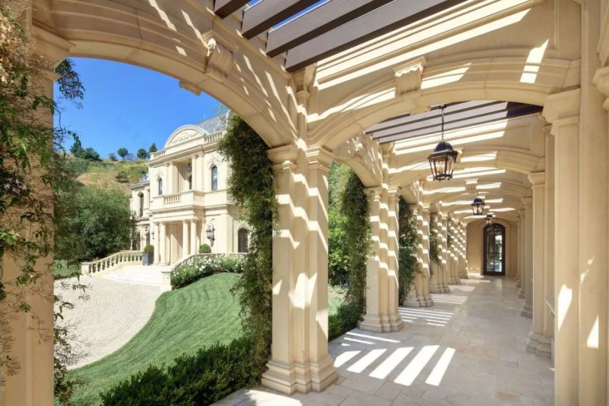 MarkWalhberg的前建筑师RichardLandry设计的比佛利公园庄园-21