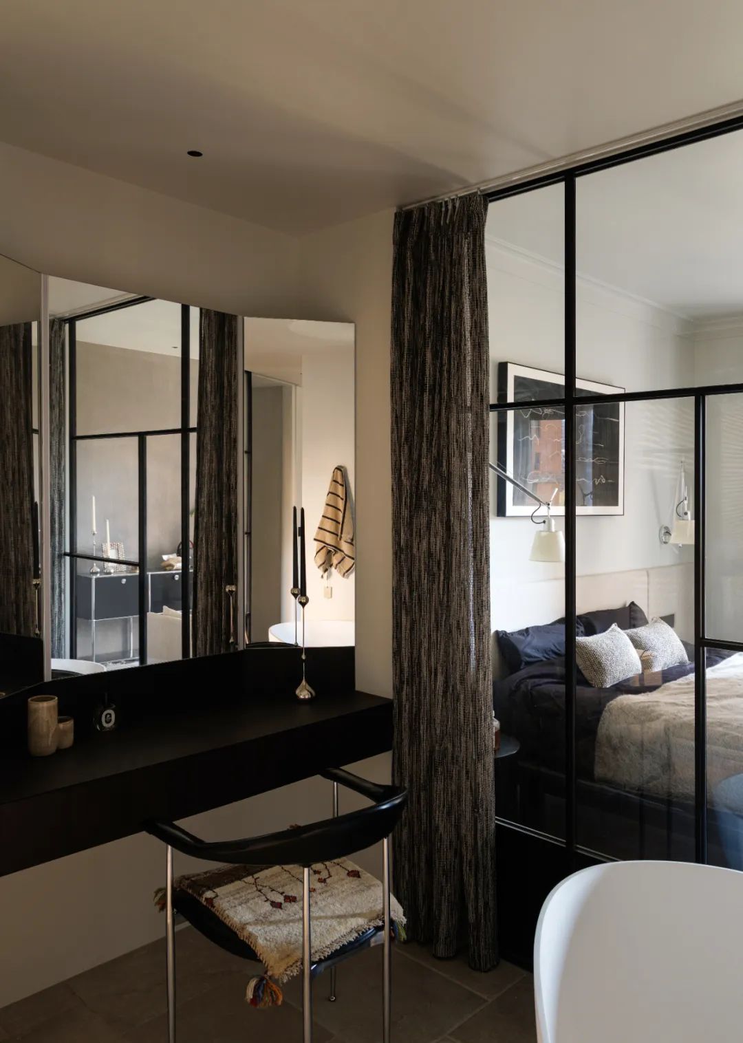 私宅｜160平折衷混搭设计的家-18