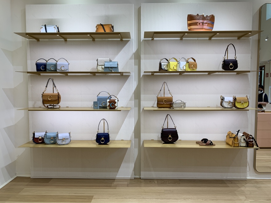 Chloé精品店视觉陈列与橱窗设计项目丨西班牙马德里-23