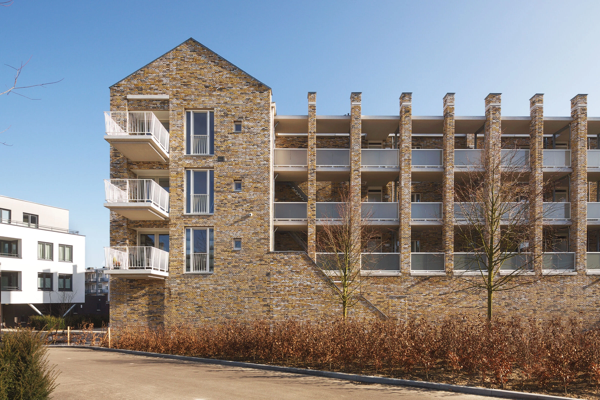 荷兰 Vaals 的 Koningin Julianaplein 居民区及商店建筑设计-14