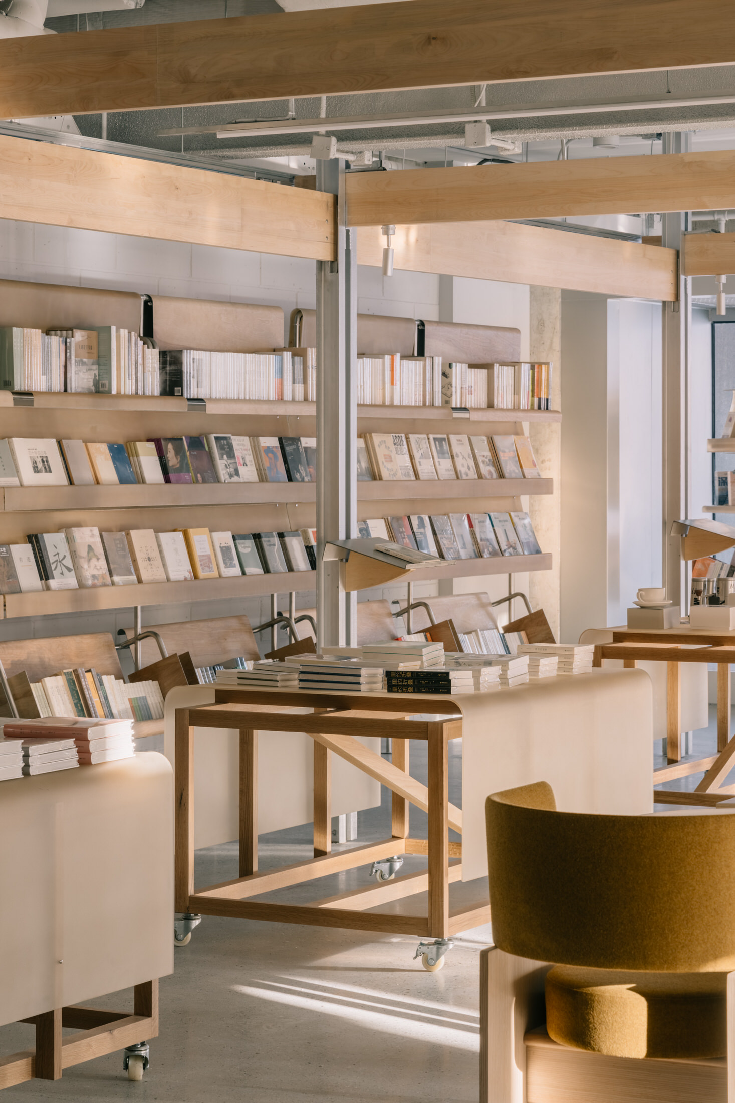 Naïve Bookstore 书店丨中国丨Atelier tao+c-2