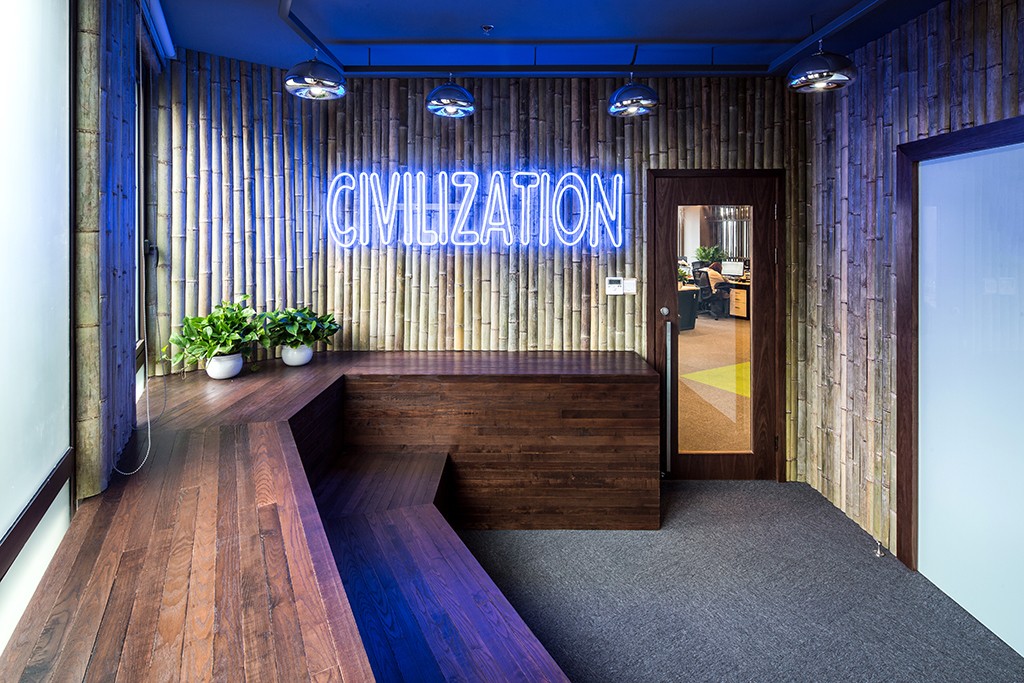 上海文明广告办公室  x collective-3