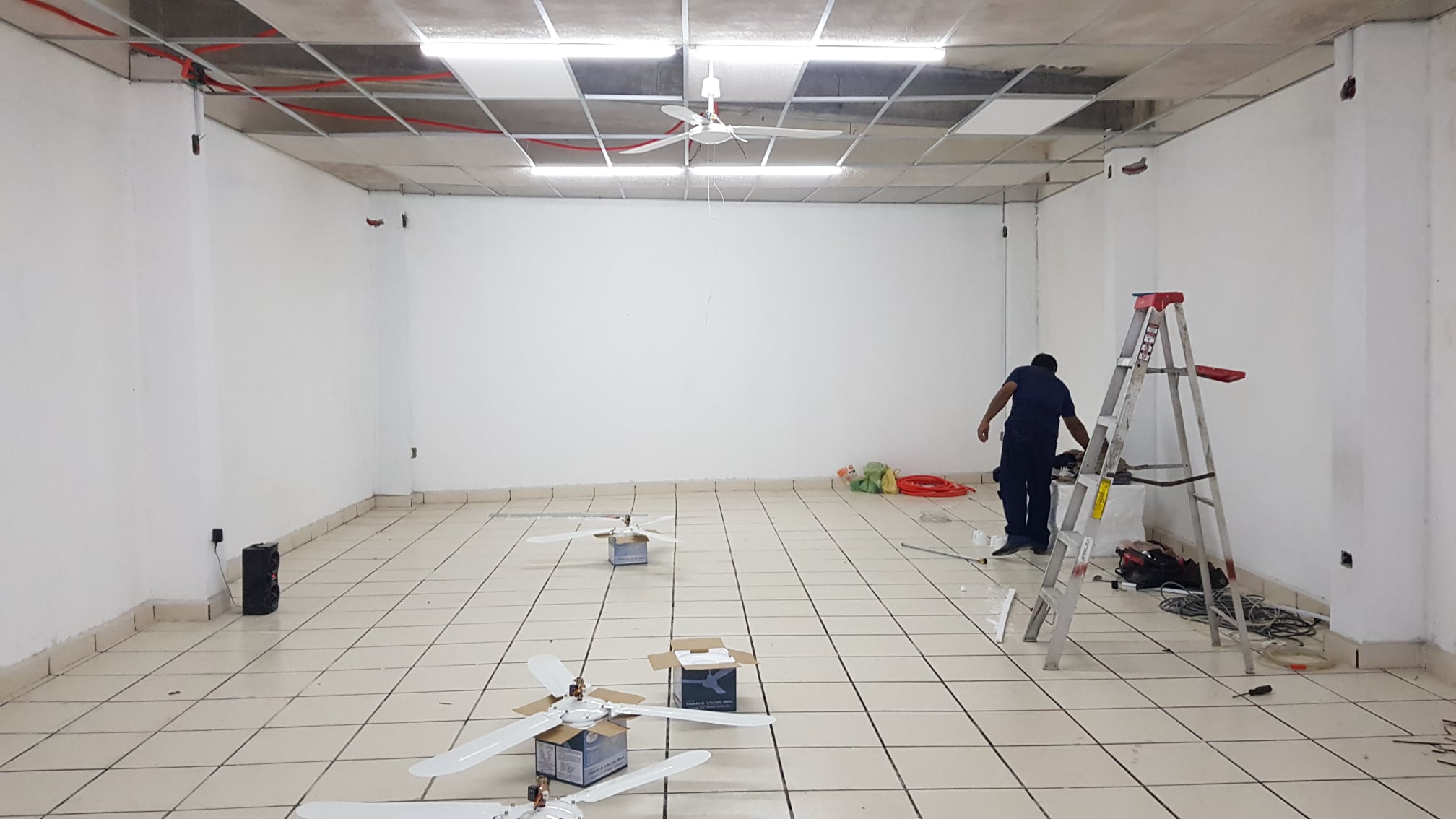 Local 商业空间改造丨Instalación y Supervisión-5