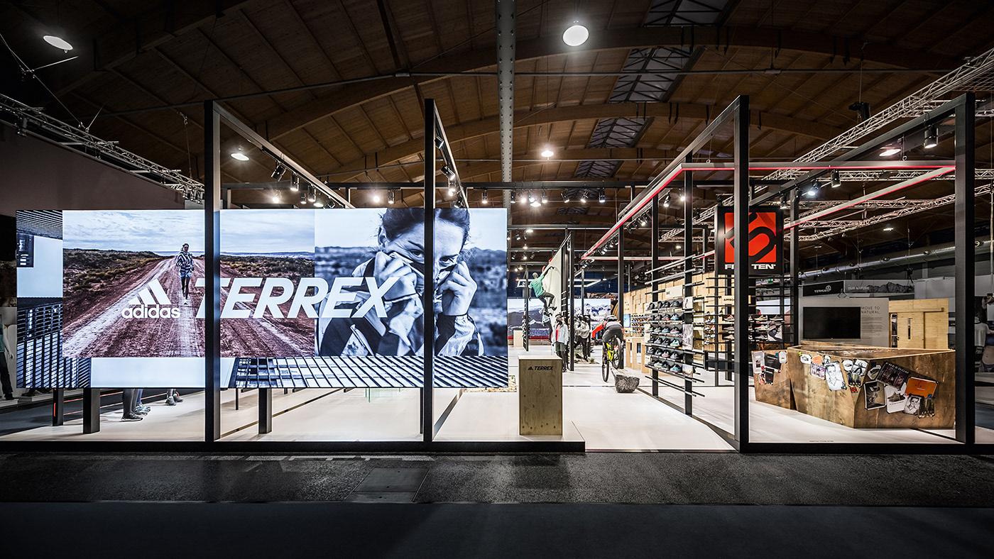 adidas TERREX 户外展位设计亮相德国 Friedrichshafen 2018-2